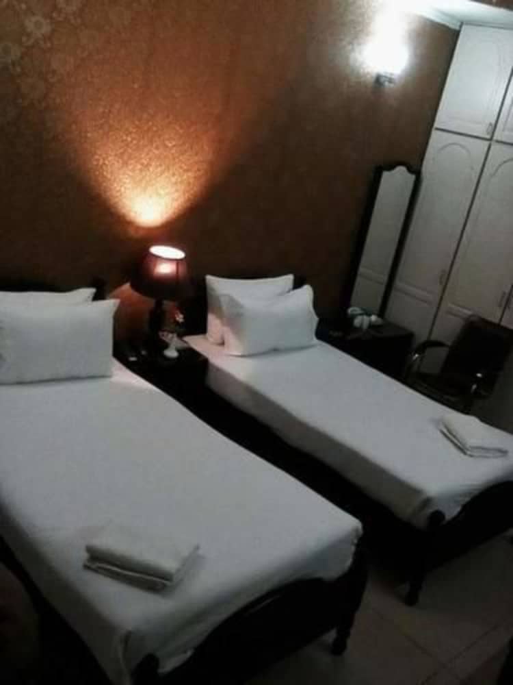 Hotel Fortress Lahore