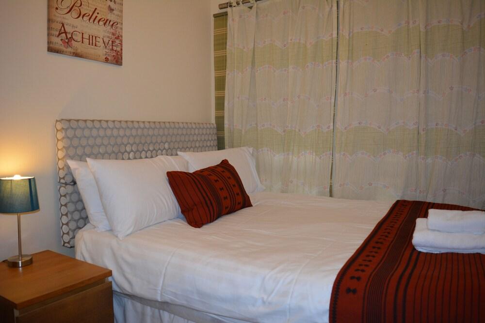 Glasgow Charing Cross Apartments