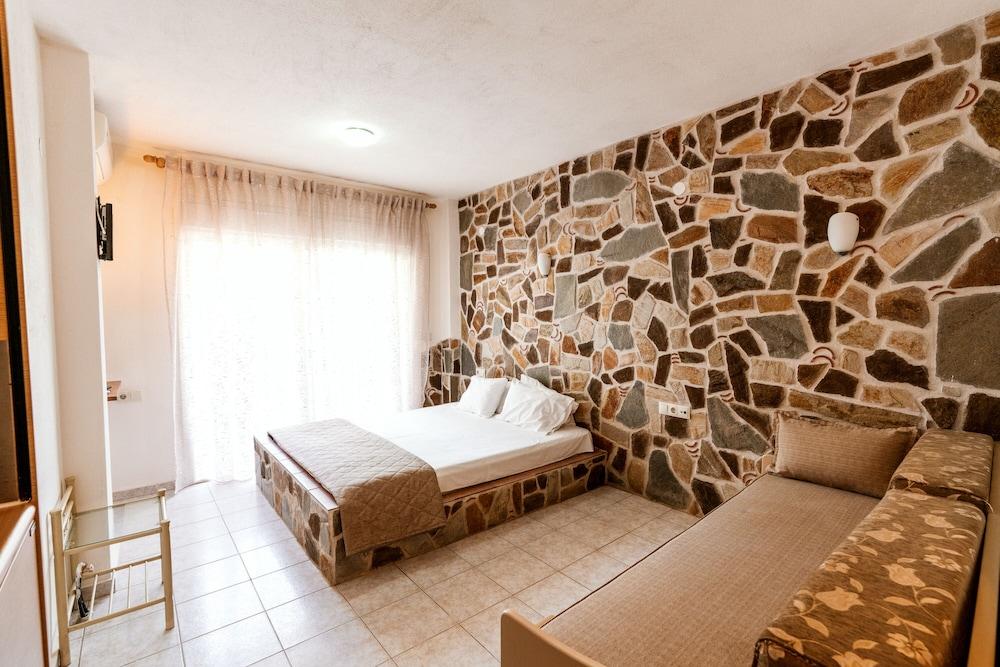 Stefanidis Apartments