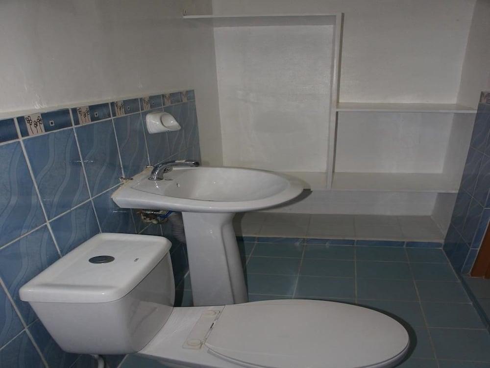 Casa Sandoval Pension House & Restaurant