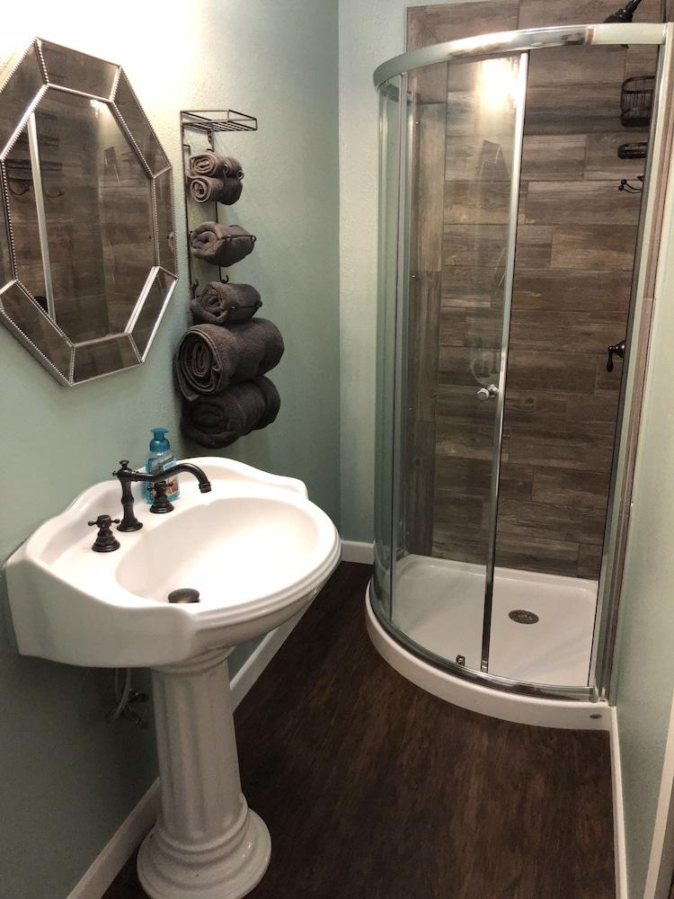 Tale Chasers Outdoor Guides