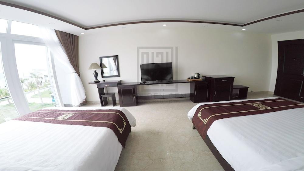 Golden Gem Tuan Chau Hotel