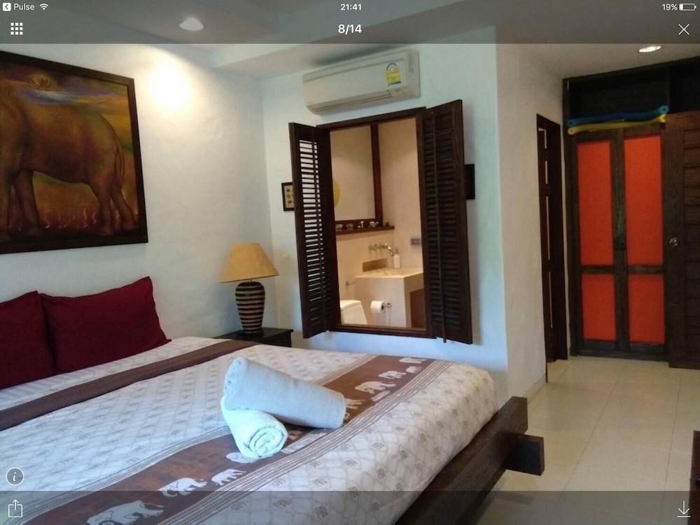 Away Las Tortugas Beachfront