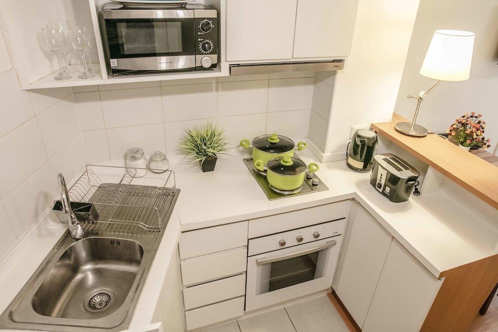 J.V. Lastarria Apartments