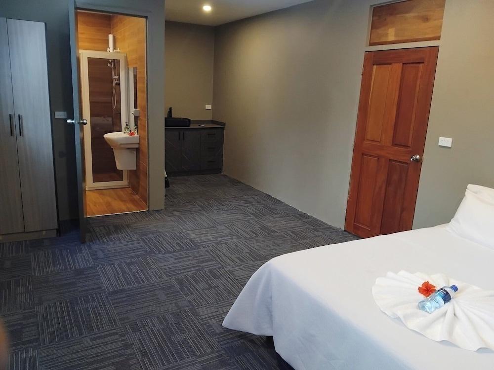 Island Accommodation Nadi