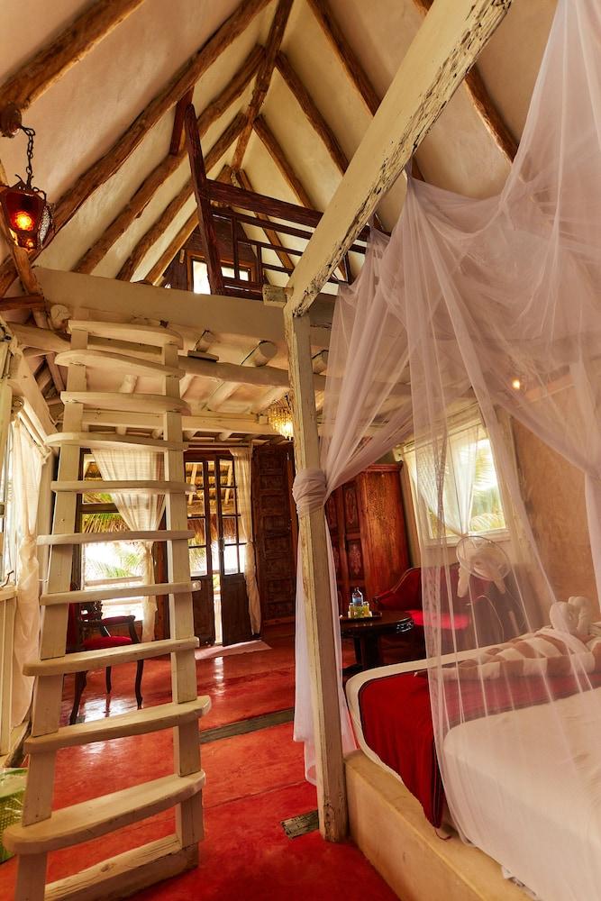 Posada Lamar Tulum Beach Front and Pool