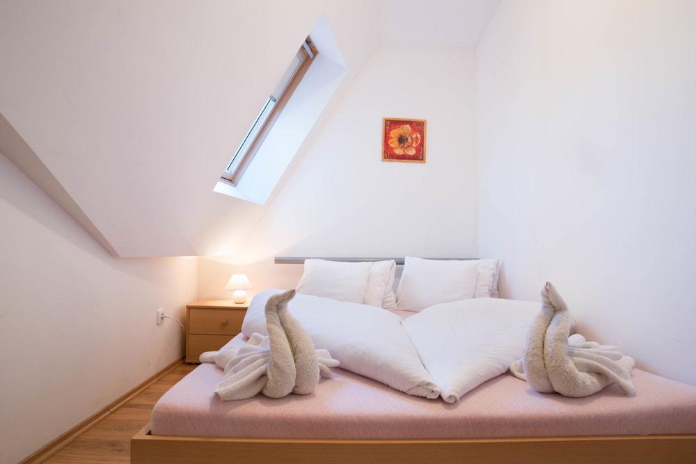 Toldi Panzió Hévíz