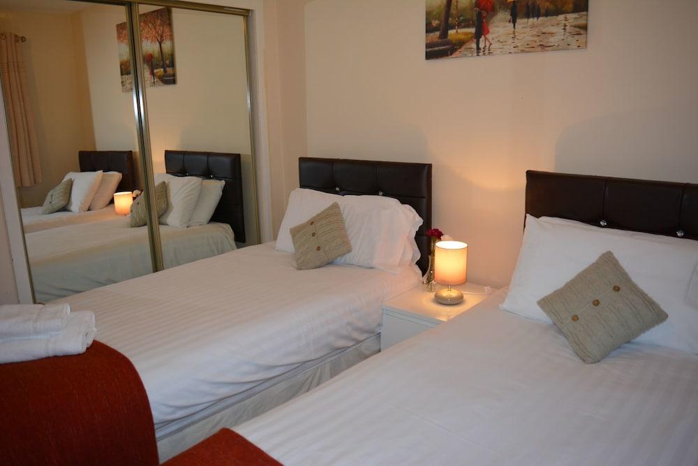 Glasgow Green Apartments