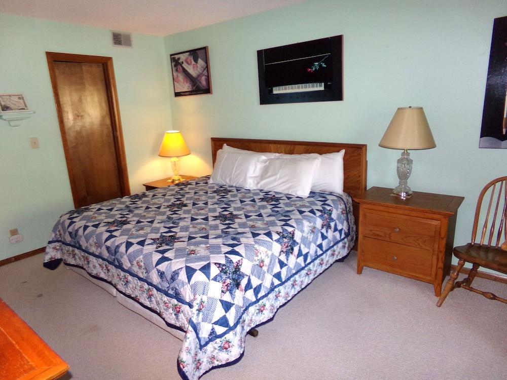 Mountainside 2 Bed 2 Bath