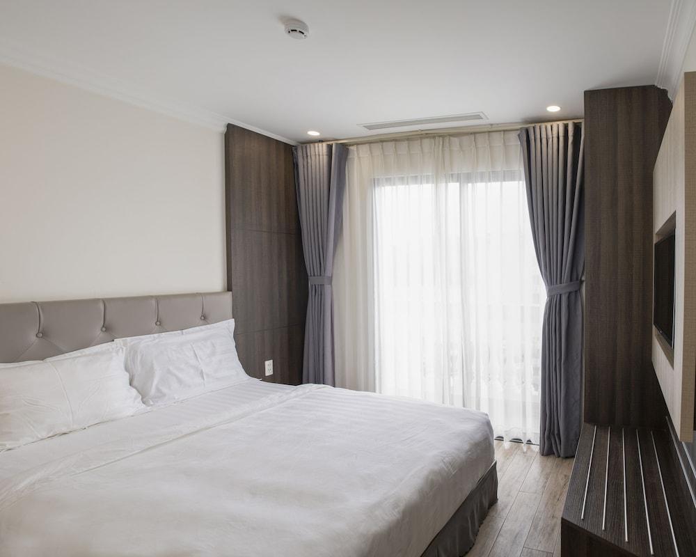 Seven Seas Hotel and Apartment