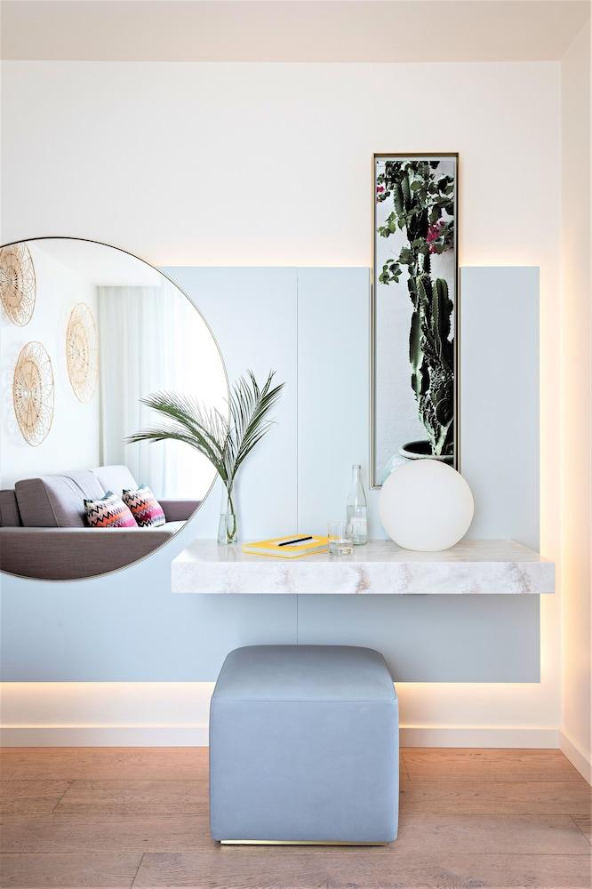 Croisette Beach Hotel Cannes - MGallery Collection