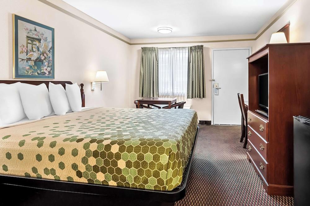 SureStay Hotel by Best Western Castro Valley