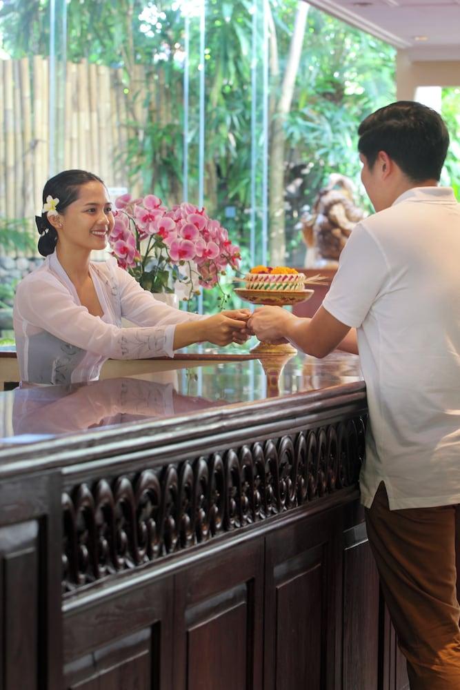 Parigata Resort & Spa