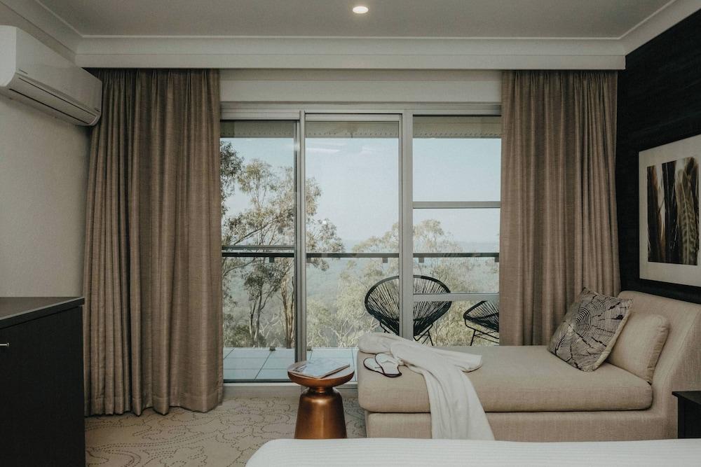 Mercure Clear Mountain Lodge