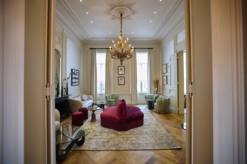 Dukes’ Arches – by Dukes’ Hotel Collection