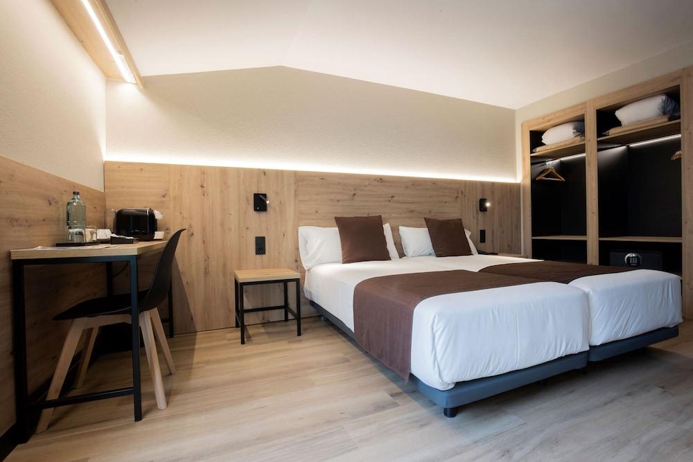 Hotel Comtes d'Urgell by Nexta