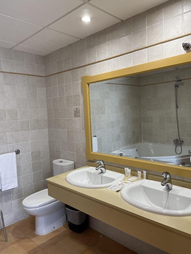 Hotel Almijara – Mares