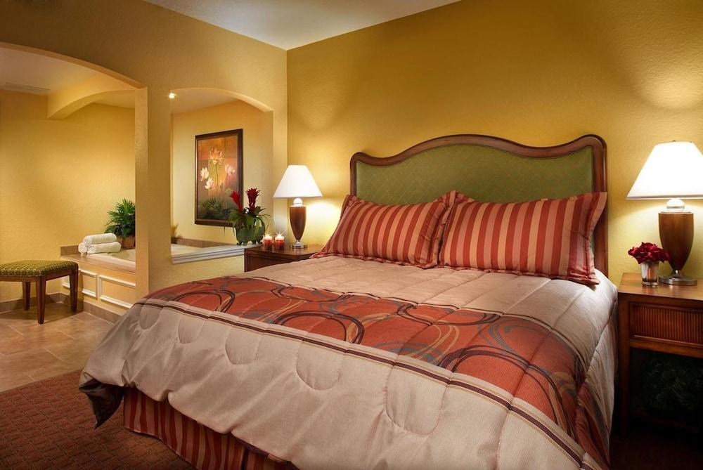 Vacation Village Orlando, Celebration