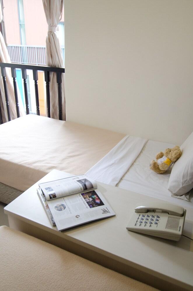 Asphodel Inn Singapore