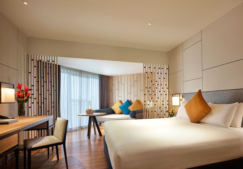 PARKROYAL Penang Resort