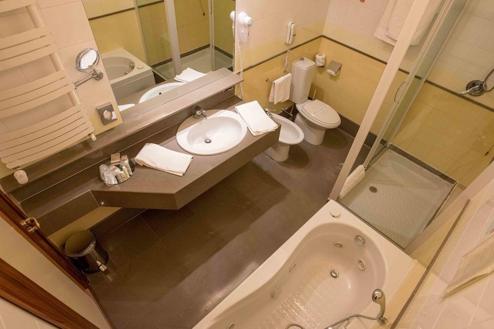 Solofra Palace Hotel Resorts