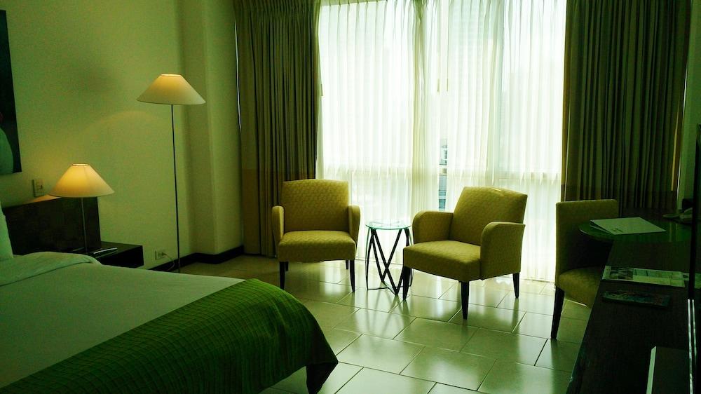 Decapolis Hotel Panama City