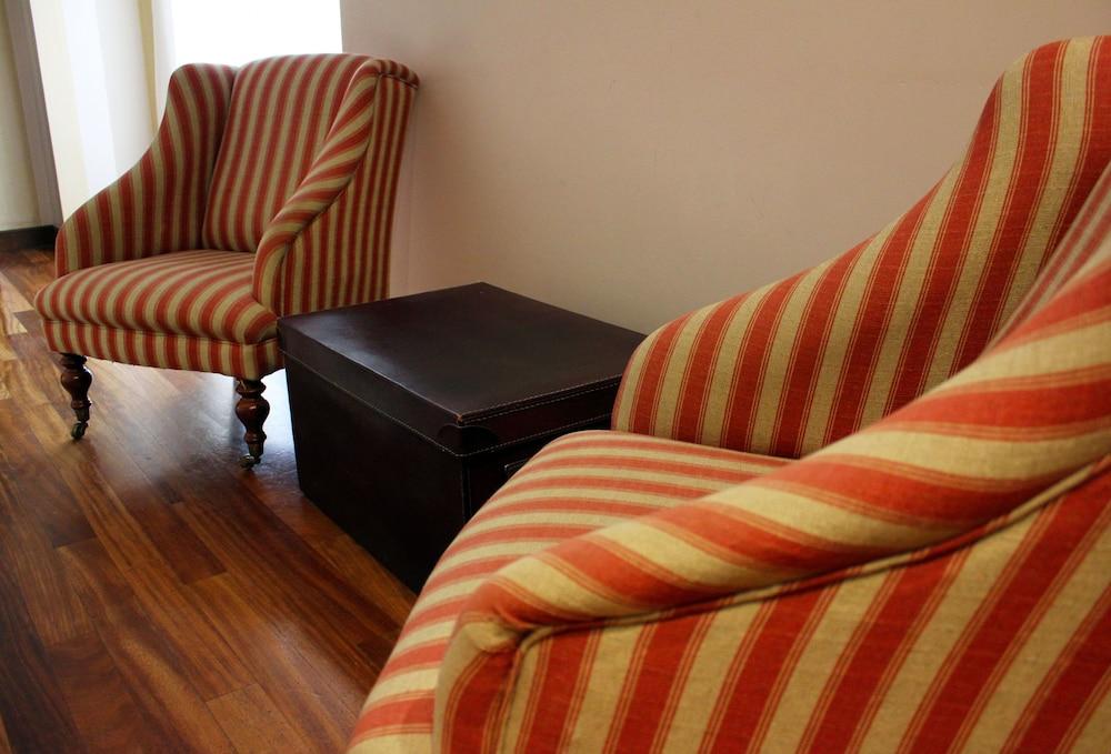 Hotel Bodega La Casa del Cofrade