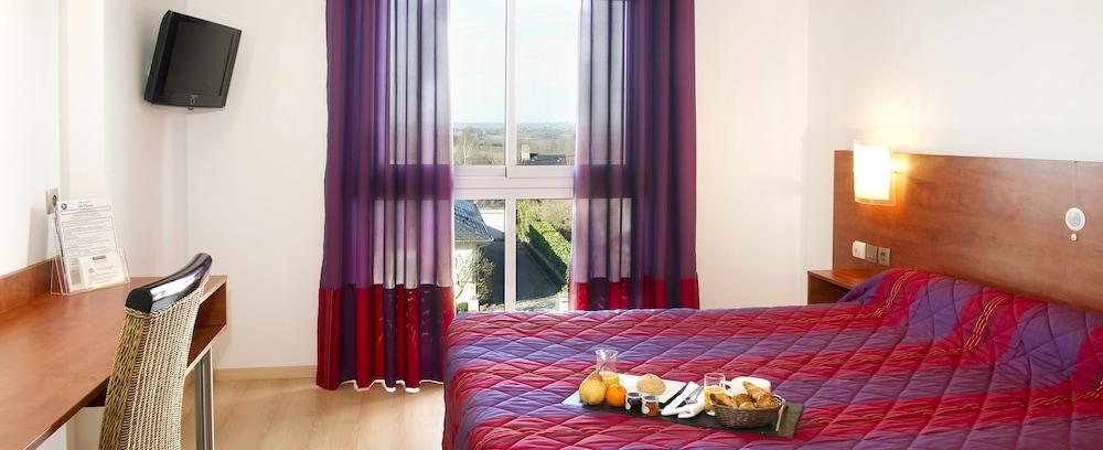 HOTEL Les Peyrières