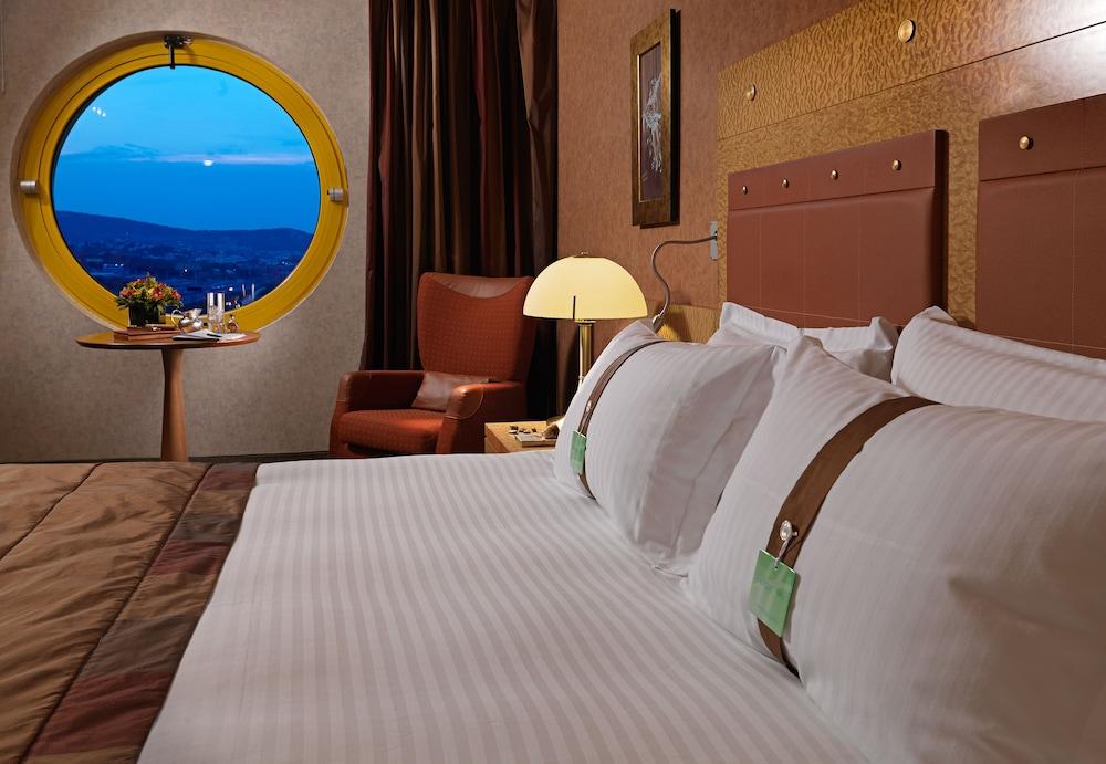 Holiday Inn Athens Attica Av. Airport West by IHG