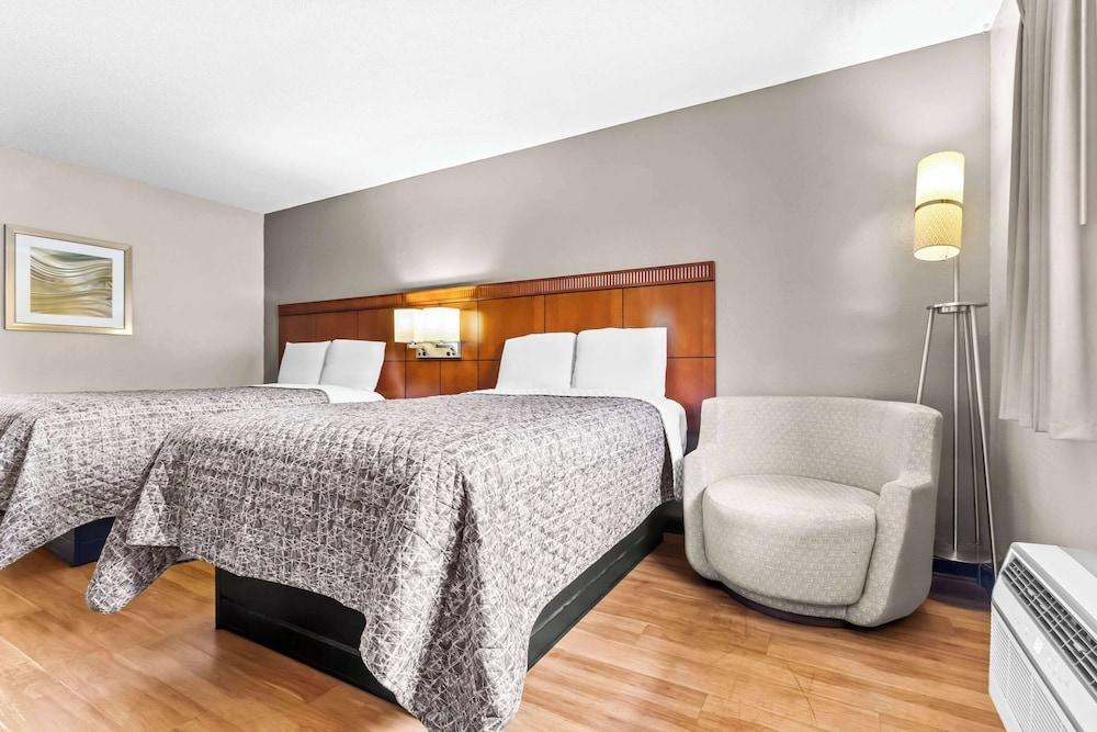 Rodeway Inn Lexington West