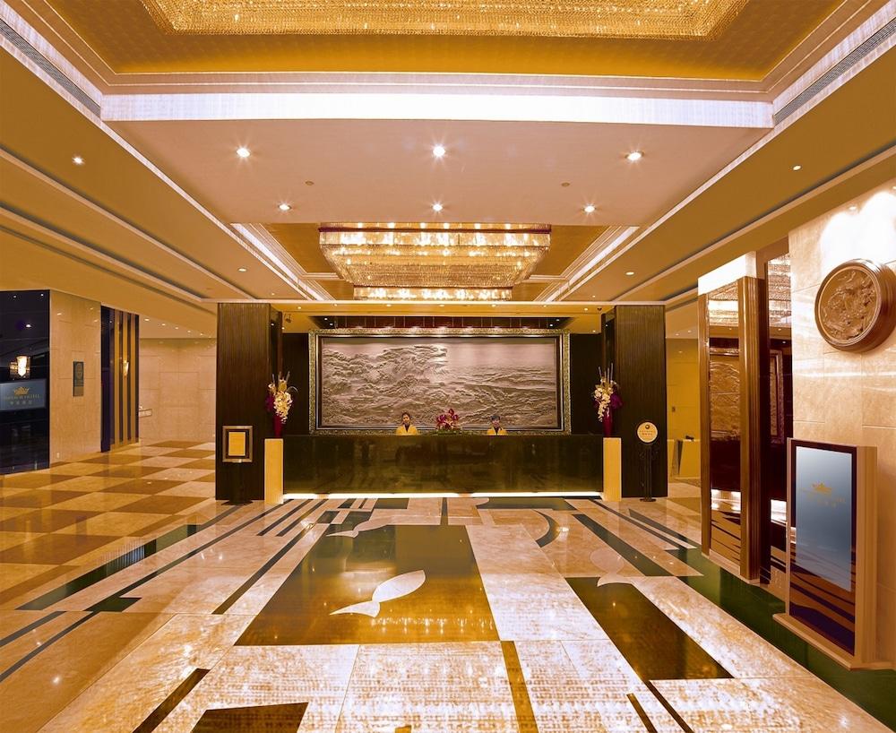 HOTEL EMPEROR - MACAU