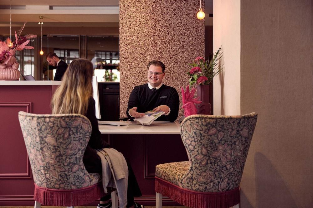 Van der Valk Hotel Sassenheim - Leiden