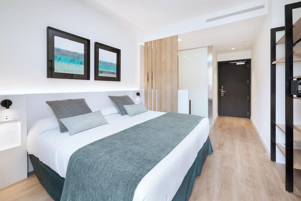 Alexandre Fira Congress