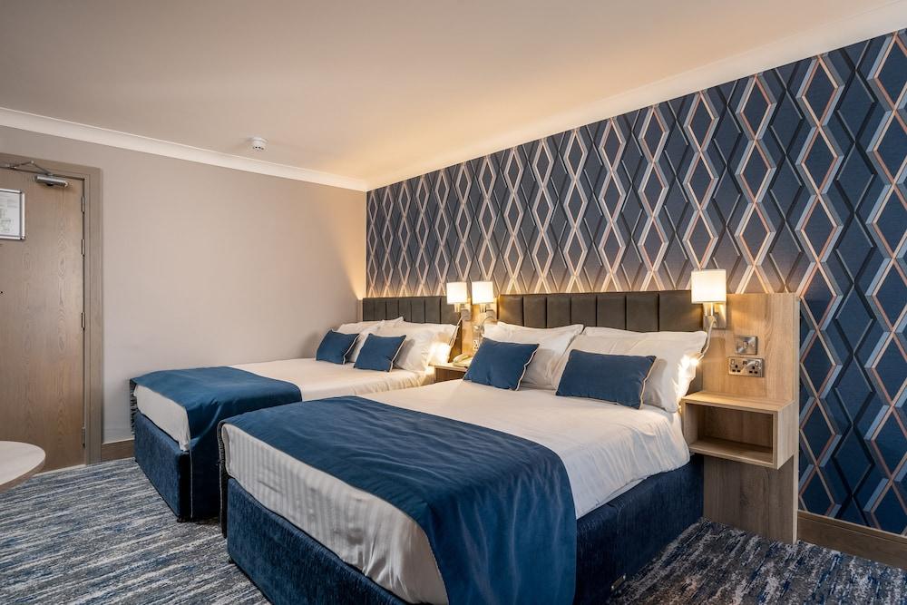 Rochestown Lodge Hotel