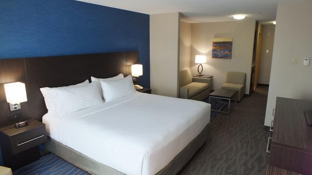 Holiday Inn Hotel & Suites Regina by IHG