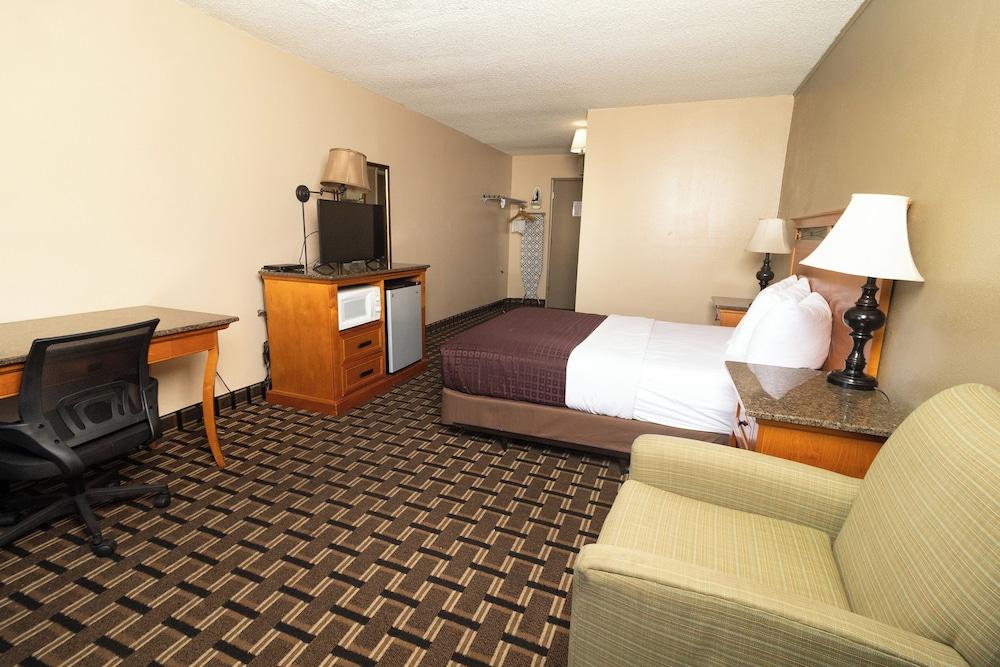 FairBridge Inn & Suites Lewiston