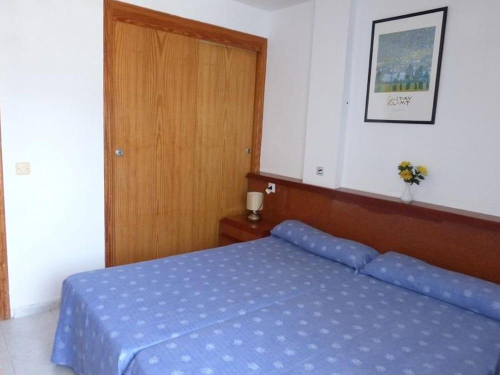 Apartamentos Balear Beach
