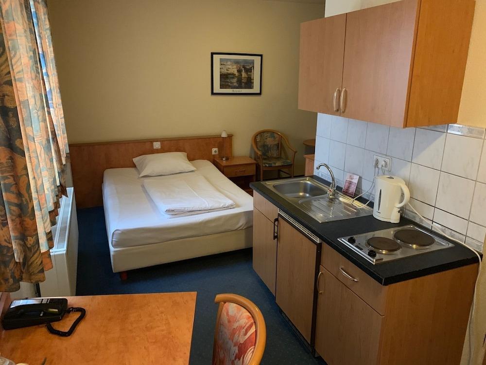 Hotel Am Kurfuerstenplatz - Messe