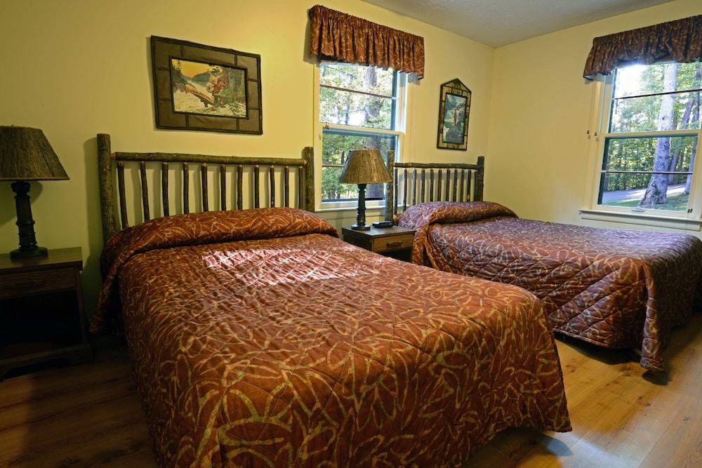 Carter Caves State Resort Park