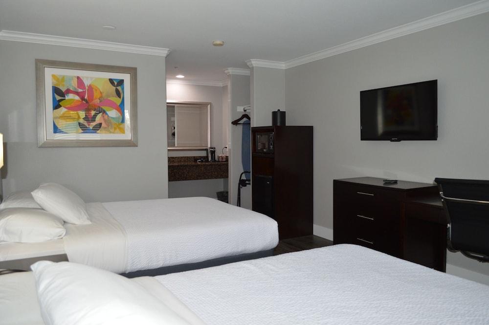 Fairview Inn and Suites