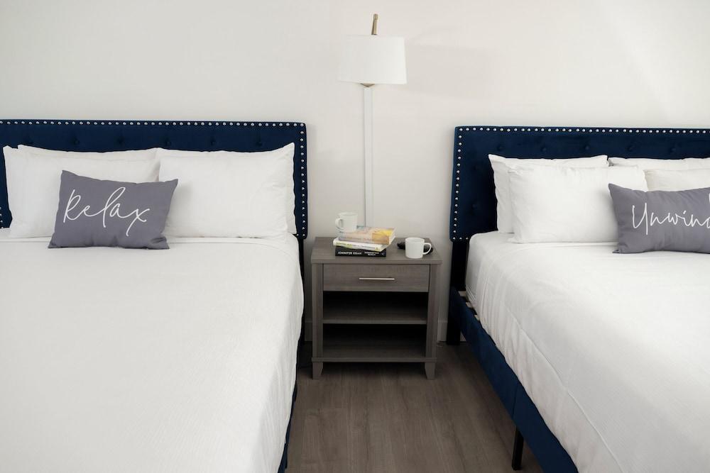 Endless Dunes, A Modern Motel