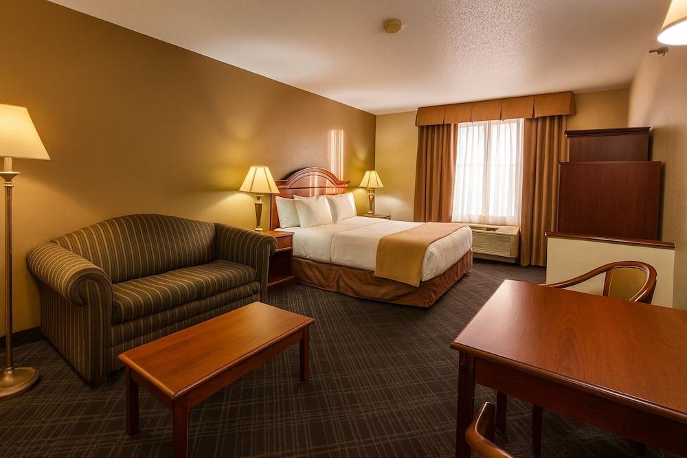 Stay USA Hotel & Suites