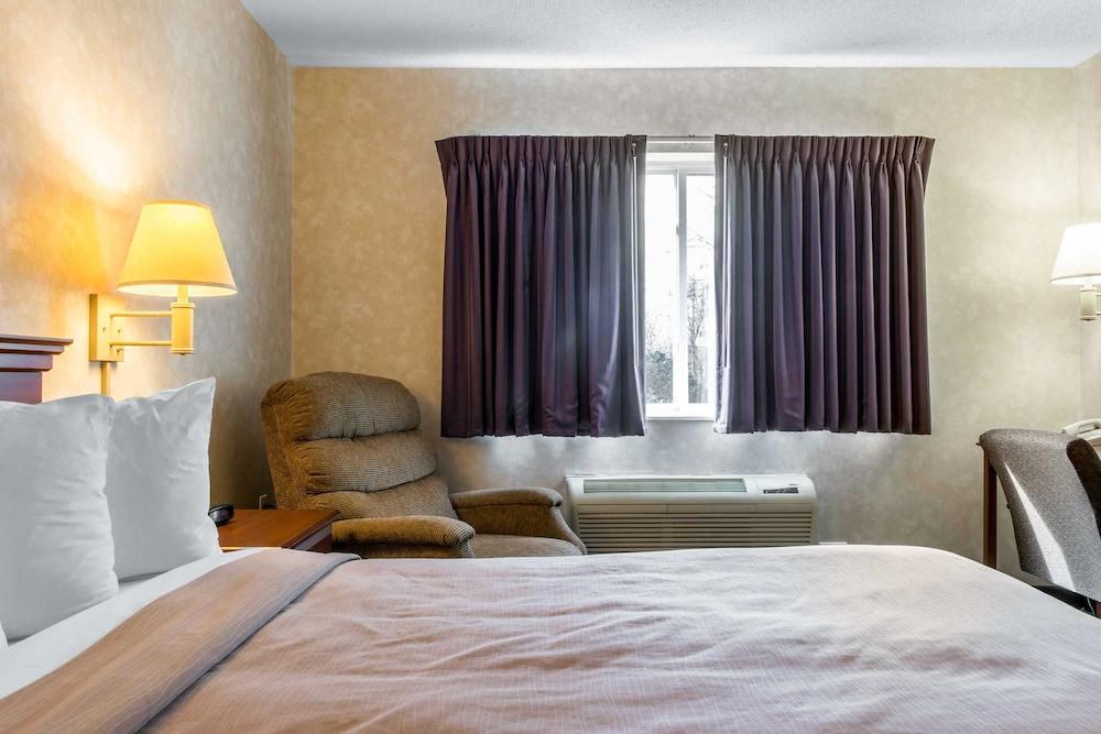 Quality Inn & Suites Titusville