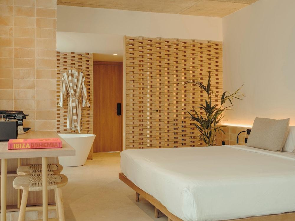 Bonito Ibiza by O Beach - New Opening