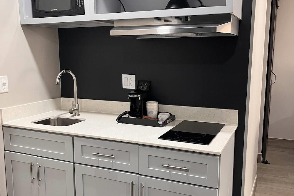 Howard Johnson by Wyndham Flagstaff University West