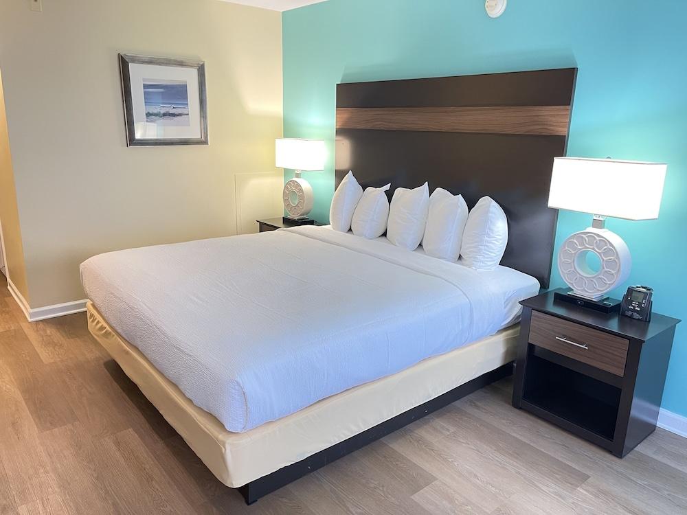 Casablanca Oceanside Inn