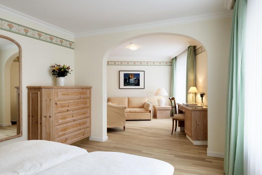 Hotel & Restaurant Linde