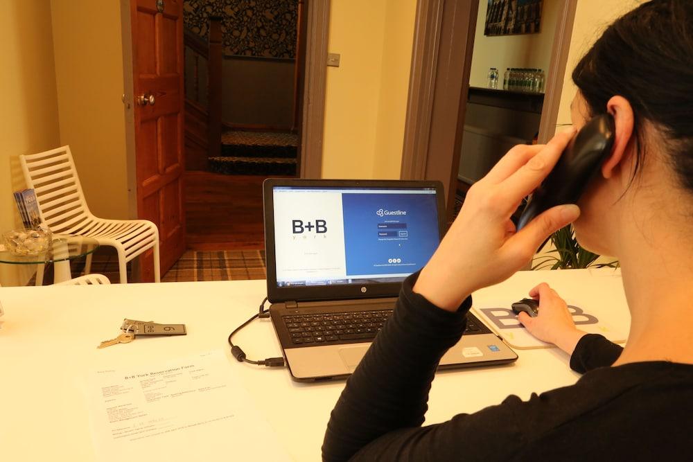 B+B York