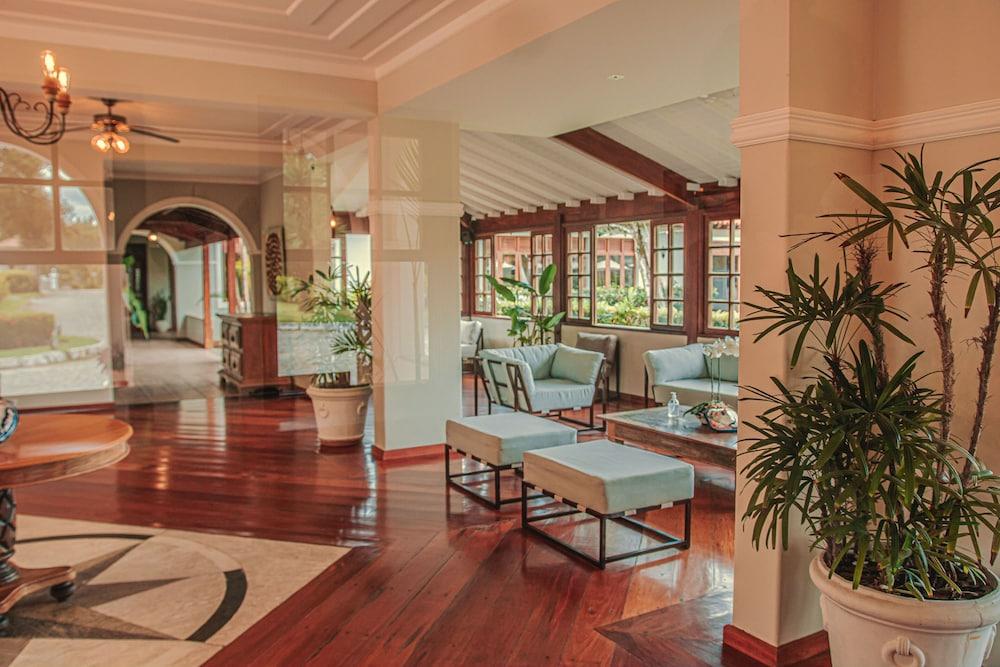 Vila Angatú Eco Resort & Spa