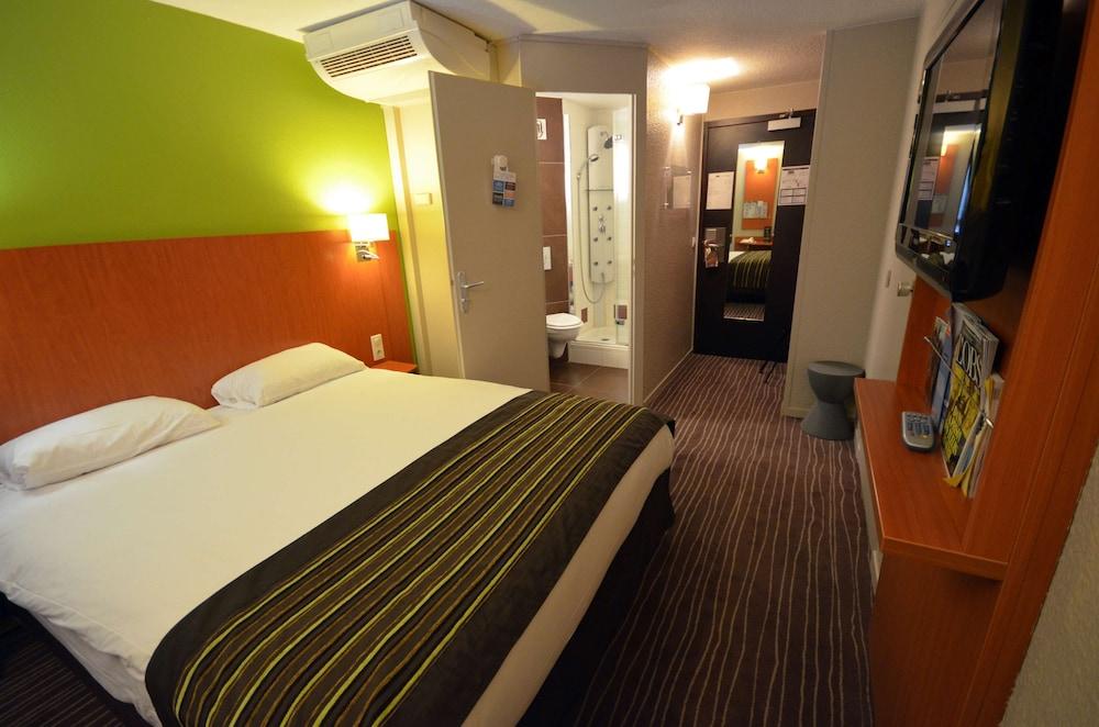 Kyriad DIJON EST - Mirande